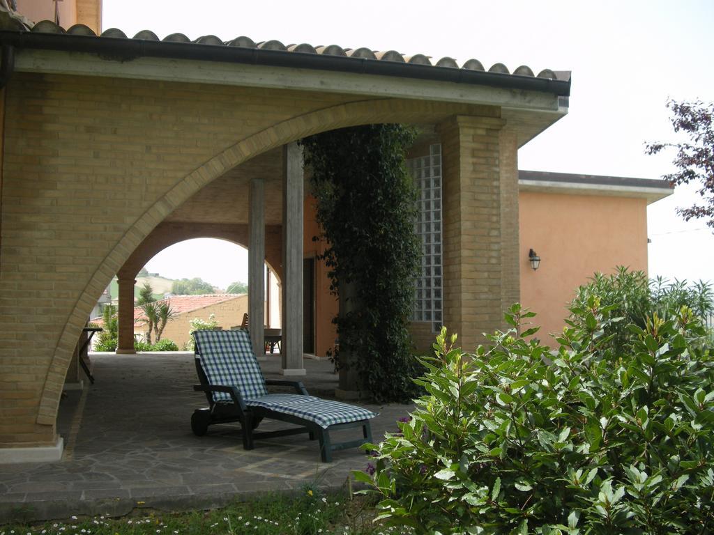 Bed And Breakfast San Martino Castignano Exterior foto